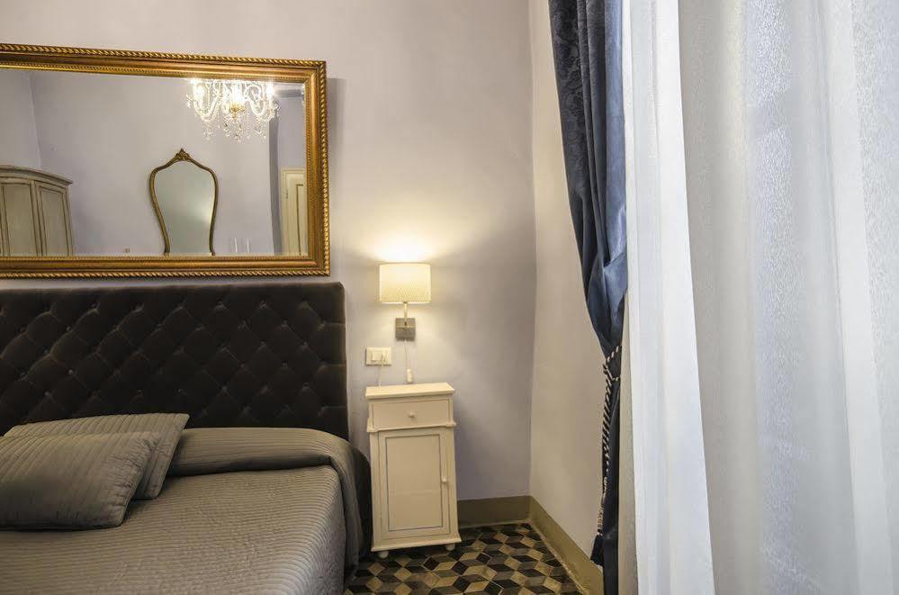 Bed and Breakfast La Boheme Лукка Экстерьер фото
